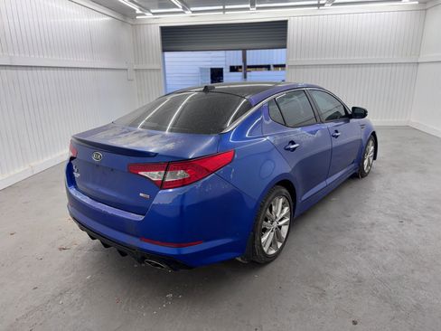 Used 2011 Kia Optima SX w/ Premium Pkg image 5