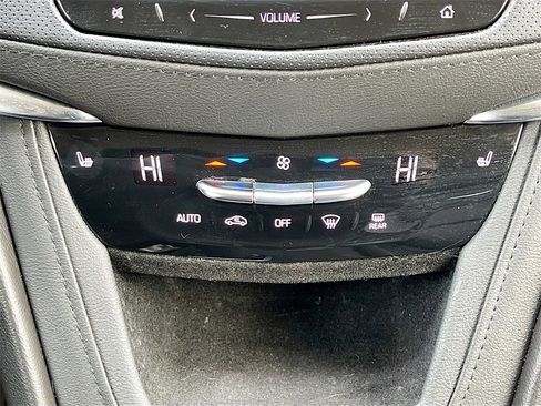 Used 2019 Cadillac XT5 Luxury image 15