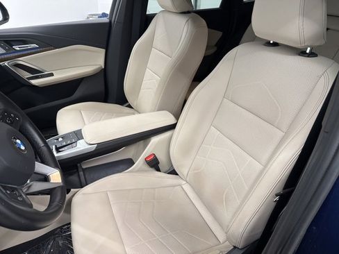 Used 2023 BMW X1 xDrive28i w/ Premium Package image 16