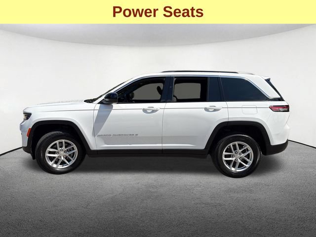 Used 2025 Jeep Grand Cherokee Laredo X w/ Luxury Tech Group I AWD/4WD image 7