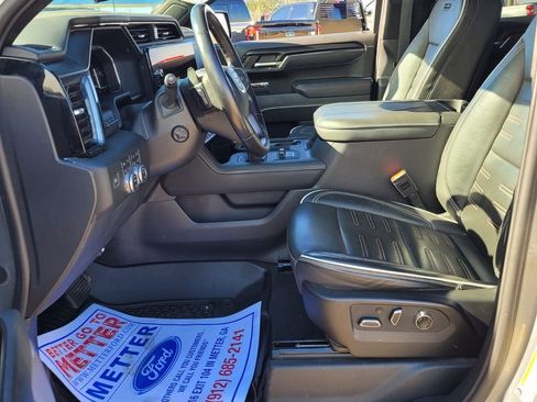 Used 2024 GMC Sierra 1500 AT4X AWD/4WD image 5