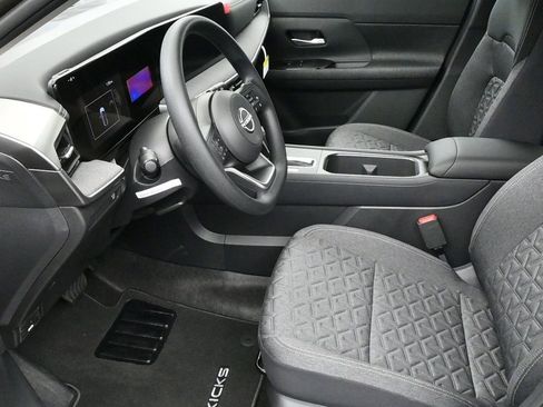 New 2026 Nissan Kicks SV w/ Charging Package image 13
