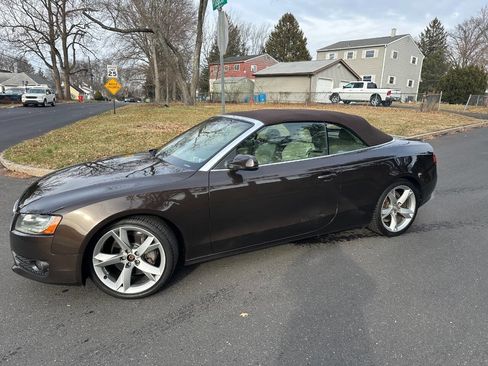 Used 2011 Audi A5 2.0T Premium Plus image 7