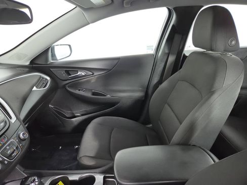 Used 2020 Chevrolet Malibu LS FWD image 16