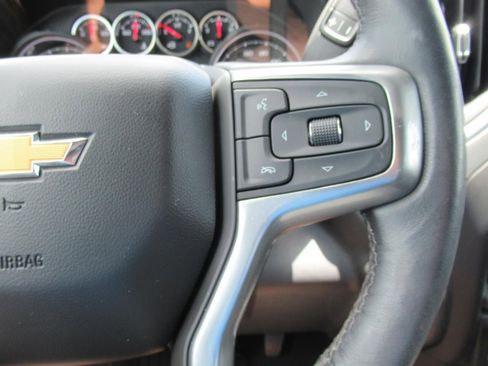 Used 2022 Chevrolet Silverado 1500 LT w/ All Star Edition Plus RWD image 25