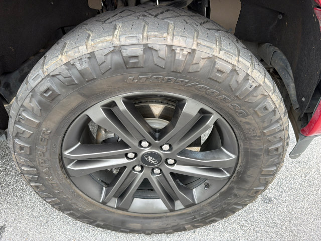 Used 2021 Ford F150 Lariat w/ Equipment Group 502A High AWD/4WD image 12