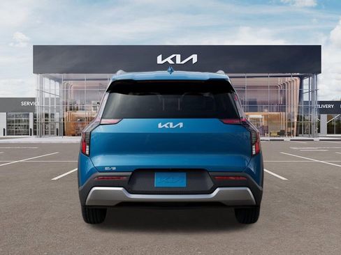 New 2026 Kia EV9 Wind image 5
