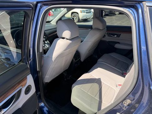 Used 2017 Honda CR-V Touring image 6