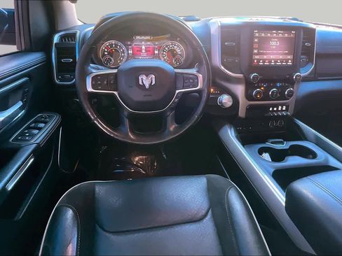 Used 2019 RAM 1500 Laramie RWD image 5