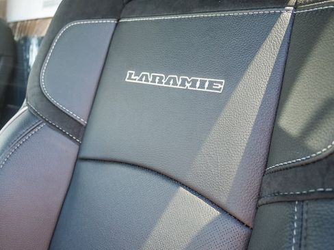 New 2026 RAM 2500 Laramie AWD/4WD image 20