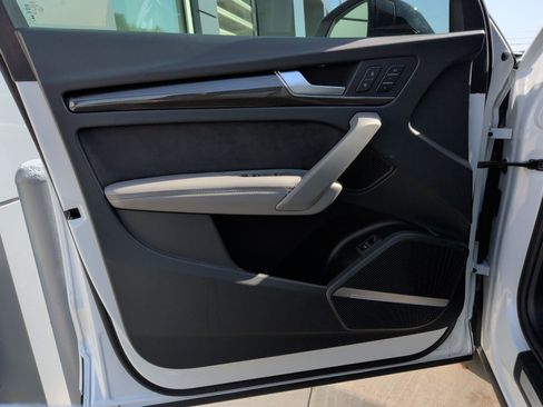 Used 2025 Audi SQ5 Premium Plus image 14