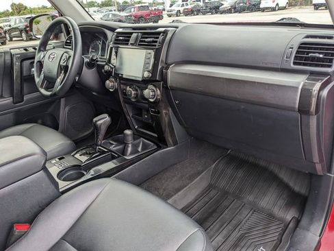 Used 2021 Toyota 4Runner TRD Off-Road Premium AWD/4WD image 14