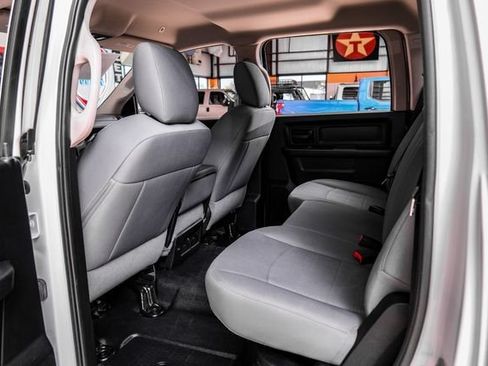 Used 2017 RAM 1500 Tradesman w/ Popular Equipment Group RWD image 33