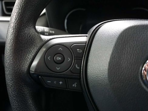 Used 2024 Toyota RAV4 XLE image 22