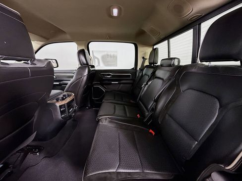 Used 2019 RAM 1500 Laramie AWD/4WD image 25