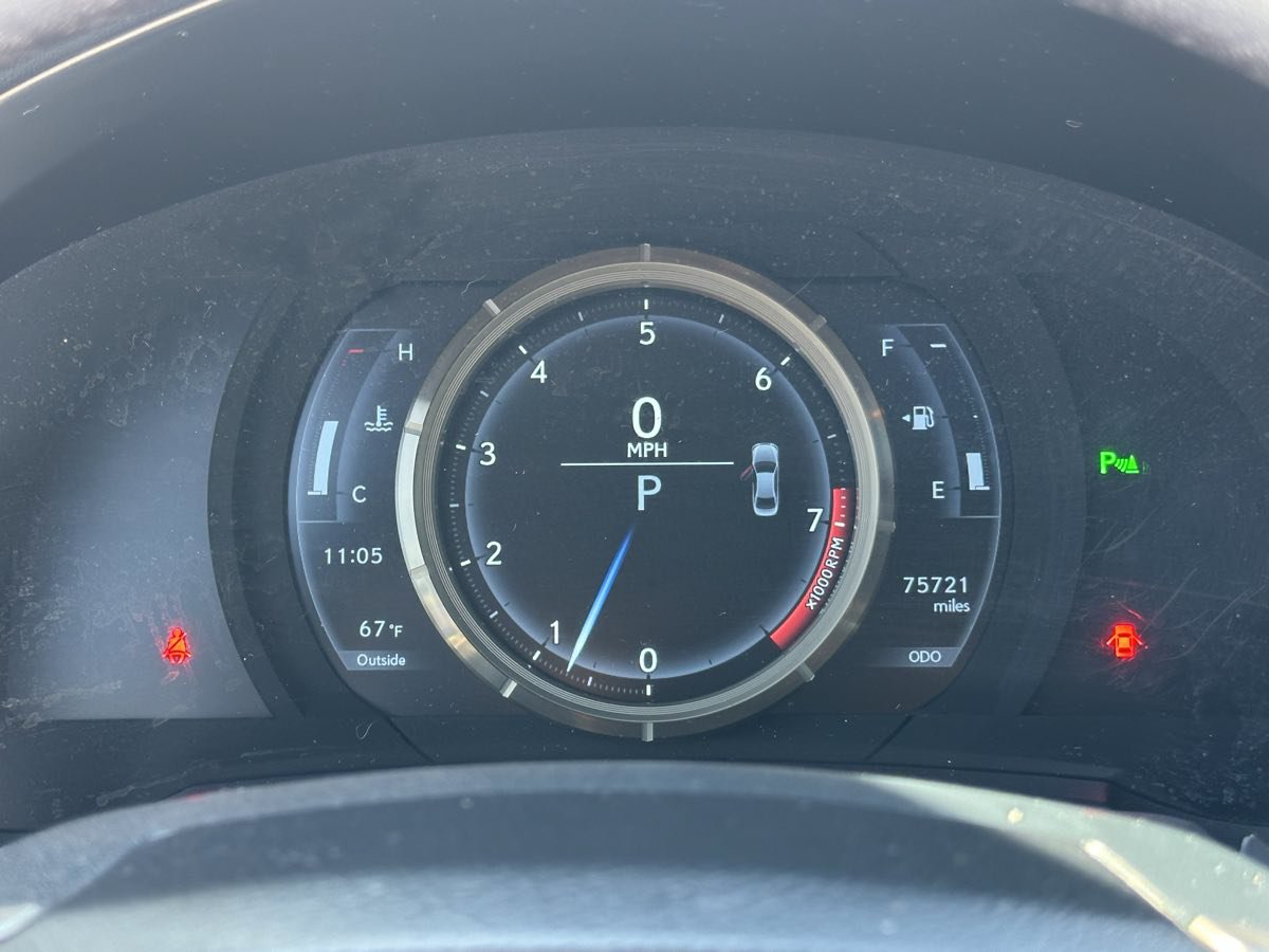 Used 2020 Lexus IS 350 F Sport w/ Blackline Edition AWD/4WD image 19