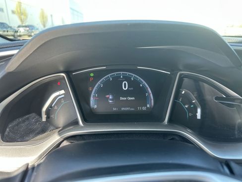 Used 2020 Honda Civic Touring image 12
