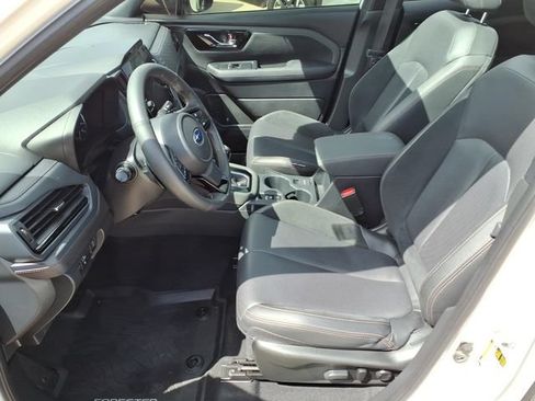 Certified 2025 Subaru Forester Touring AWD/4WD image 19