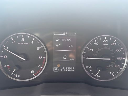 Used 2025 Subaru Crosstrek 2.0i Premium AWD/4WD image 9