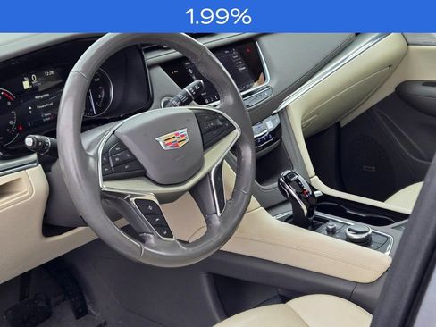 Used 2023 Cadillac XT5 Premium Luxury FWD image 21