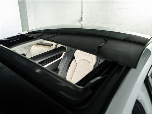 New 2026 Porsche Panamera Turbo image 17