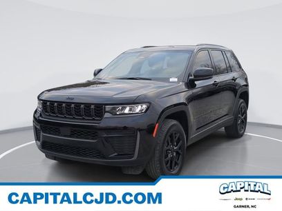 New 2026 Jeep Grand Cherokee Altitude