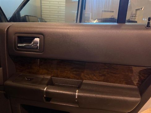 Used 2019 Ford Flex Limited image 50