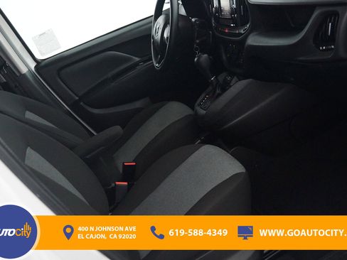 Used 2021 RAM ProMaster City Tradesman image 8