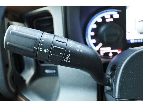 Used 2024 Ford Bronco Outer Banks AWD/4WD image 17