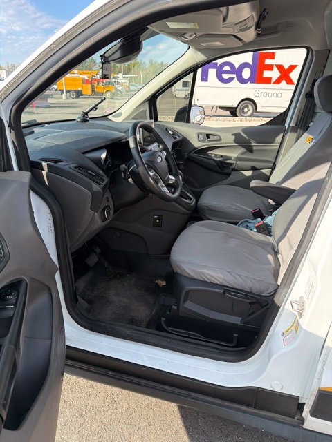Used 2023 Ford Transit Connect XL FWD image 15
