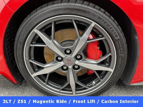 Used 2021 Chevrolet Corvette Stingray Premium Conv w/ Z51 Performance Package image 12
