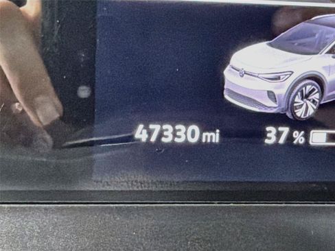 Used 2022 Volkswagen ID.4 Pro S w/ Gradient Package RWD image 12