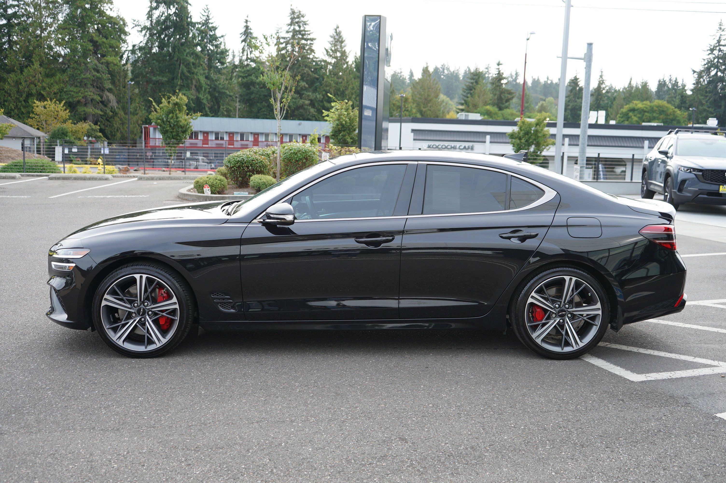 Used 2025 Genesis G70 2.5T w/ Sport Prestige Package RWD image 7