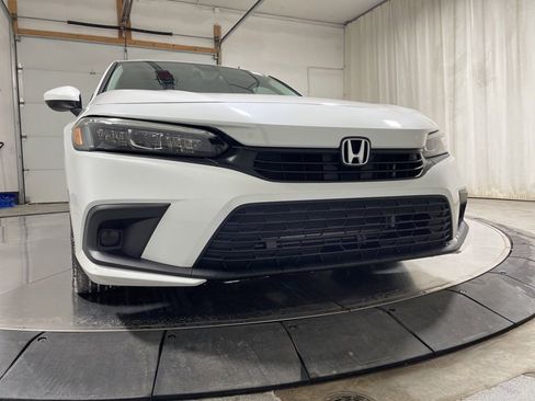 Used 2024 Honda Civic LX image 2