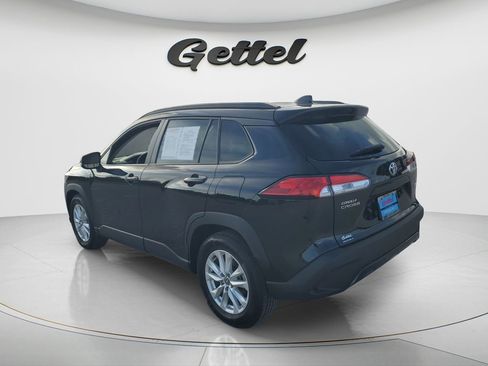 Certified 2023 Toyota Corolla Cross LE w/ Moonroof Package AWD/4WD image 6