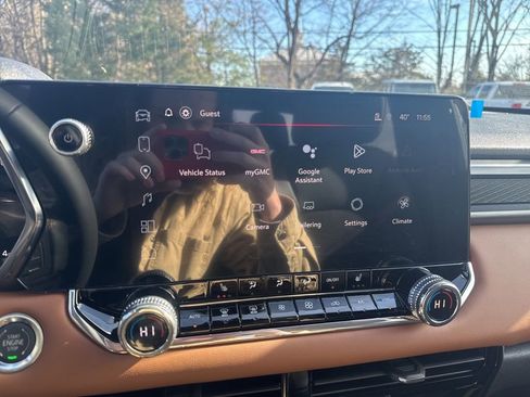 New 2026 GMC Canyon AT4 image 17