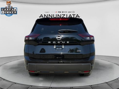 Certified 2025 Nissan Rogue SV AWD/4WD image 4