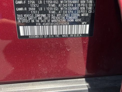 Used 2025 Subaru Outback Premium AWD/4WD image 4