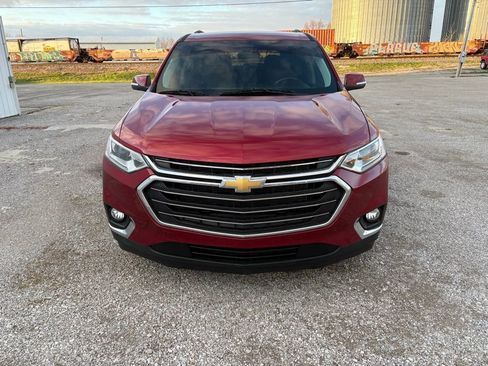 Used 2021 Chevrolet Traverse LT image 8