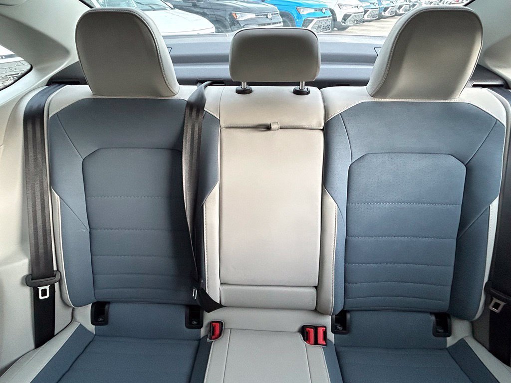 Certified 2026 Volkswagen Jetta SE FWD image 13