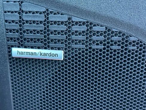 Certified 2024 Subaru Solterra w/ Touring Package image 22