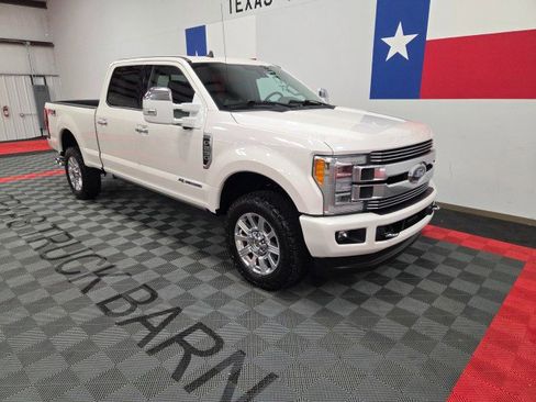Used 2019 Ford F250 Limited w/ FX4 Off-Road Package image 15