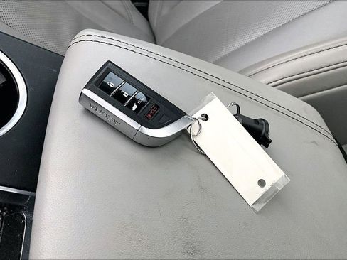 Certified 2022 Acura MDX SH-AWD w/ Technology Package image 13