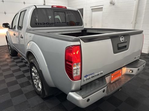 Used 2021 Nissan Frontier SV image 7
