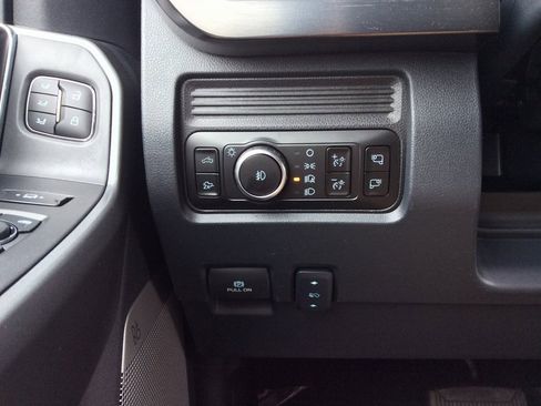 New 2026 Ford F350 Lariat w/ FX4 Off-Road Package image 44