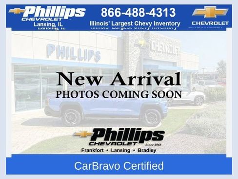 Used 2024 Chevrolet Traverse LT w/ LPO, Floor Liner Package image 1