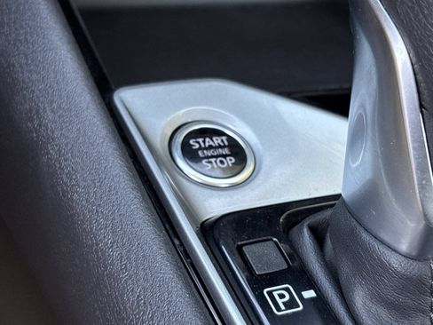 Certified 2024 Nissan Altima 2.5 SV FWD image 11