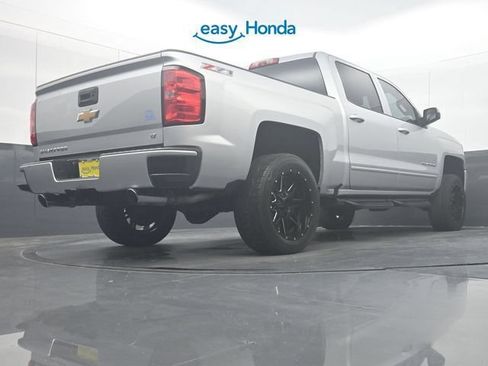 Used 2017 Chevrolet Silverado 1500 LT w/ All Star Edition AWD/4WD image 32