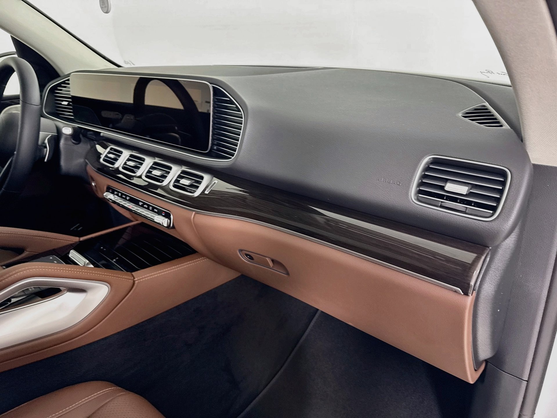 New 2026 Mercedes-Benz GLE 450 4MATIC image 32