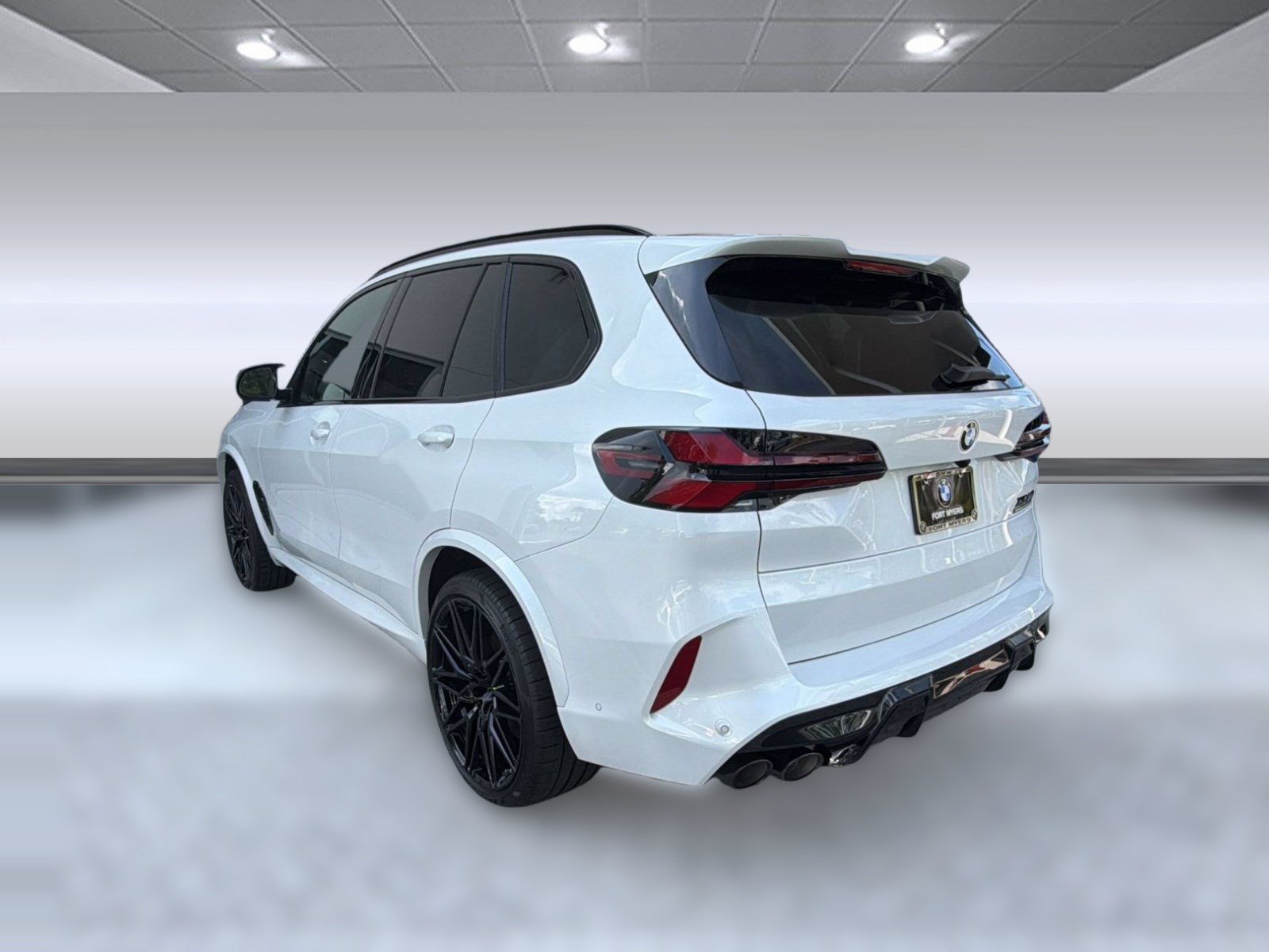 New 2026 BMW X5 M Competition w/ Executive Package AWD/4WD image 3